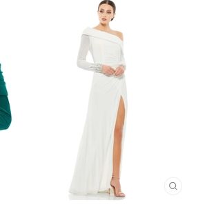 Mac Duggal BEADED CUFF DROP SHOULDER FAUX WRAP GOWN 12231 size 2 white dress NWT
